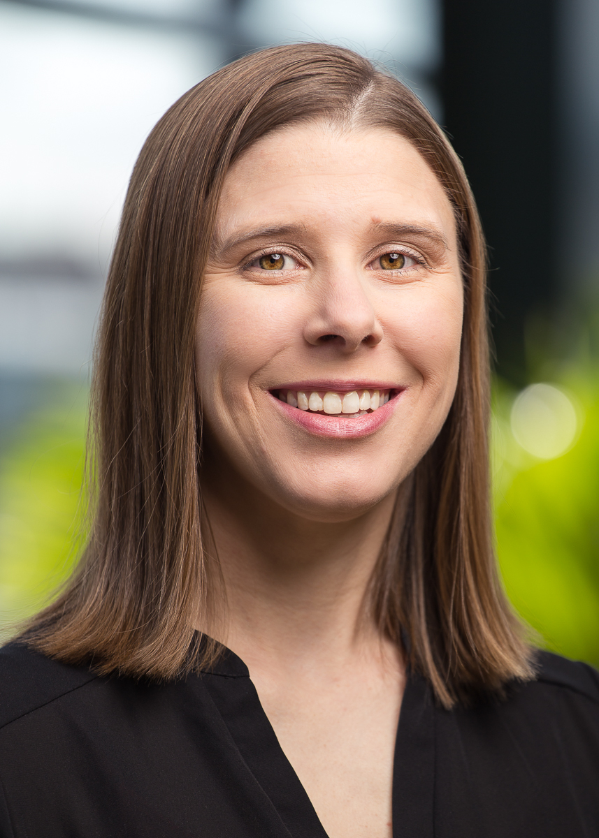 Jacque mattson headshot